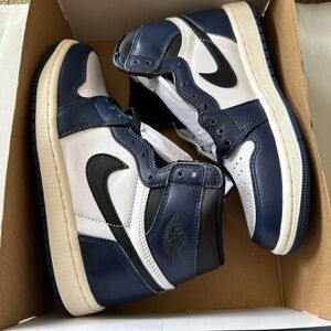 Air Jordan 1 High Midnight Navy Size 6